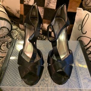 Satin/ peau de soie platform after five sandal